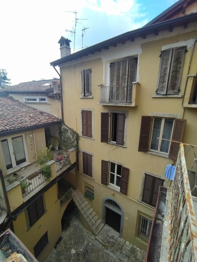 Casa Lalla In Centro Storico A Bergame Extérieur photo